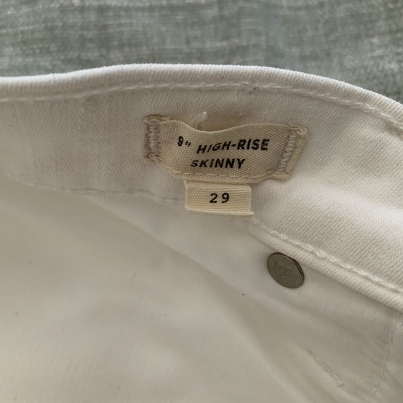 Madewell 9" High-Rise Skinny Jeans in Pure White - Picture 8 of 12